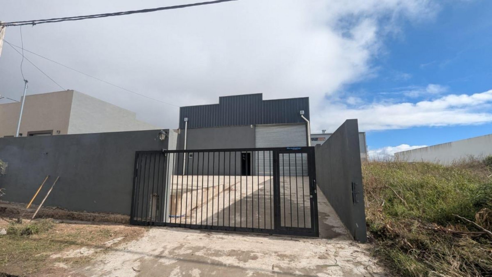 Galpon en Tandil - 360 m² Totales - Ideal Logistica y Distribucion