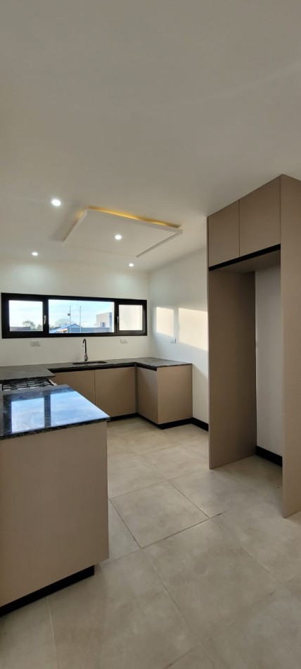 VENTA CASA A ESTRENAR 2 DORMITORIOS 