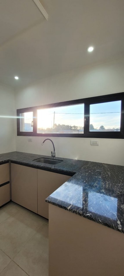 VENTA CASA A ESTRENAR 2 DORMITORIOS 
