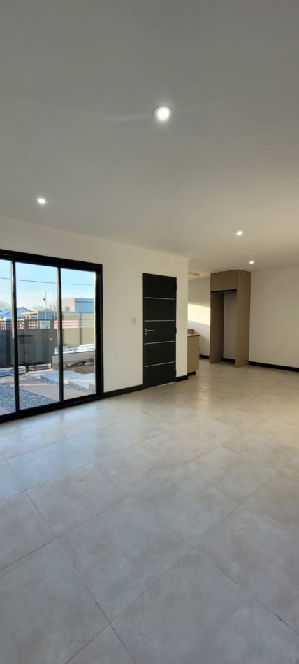 VENTA CASA A ESTRENAR 2 DORMITORIOS 