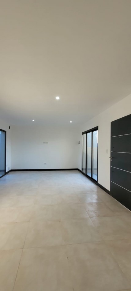 VENTA CASA A ESTRENAR 2 DORMITORIOS 
