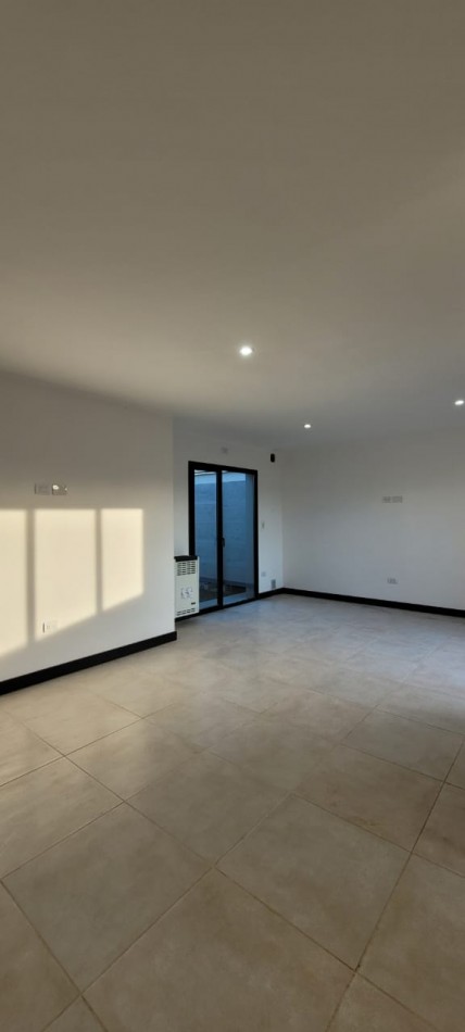 VENTA CASA A ESTRENAR 2 DORMITORIOS 