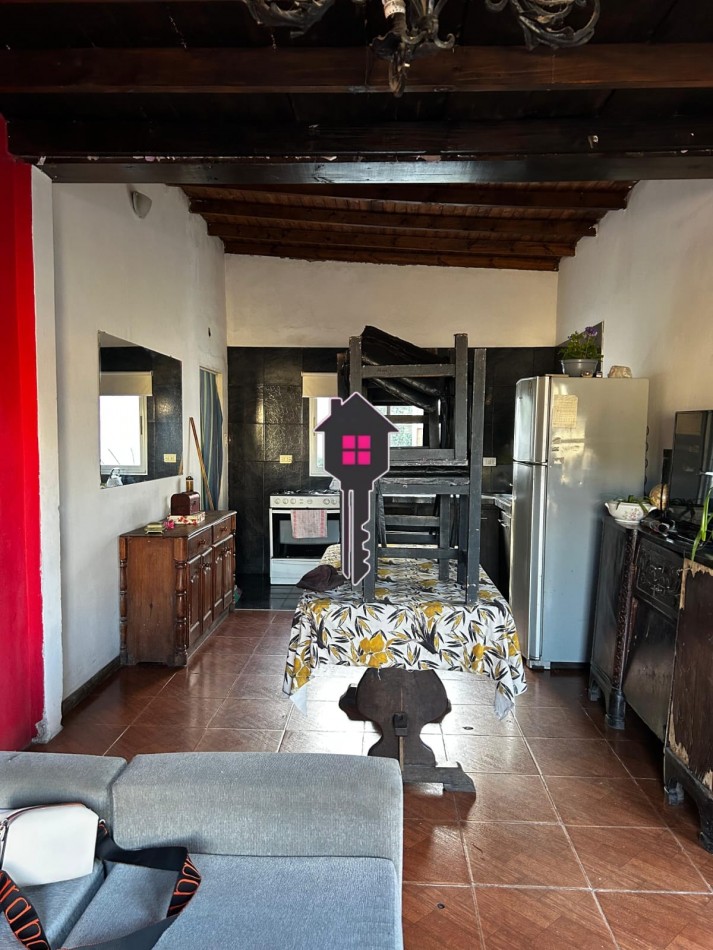 VENTA CASA 3 DORMITORIOS, SOBRE LOTE DE 650 MTS 