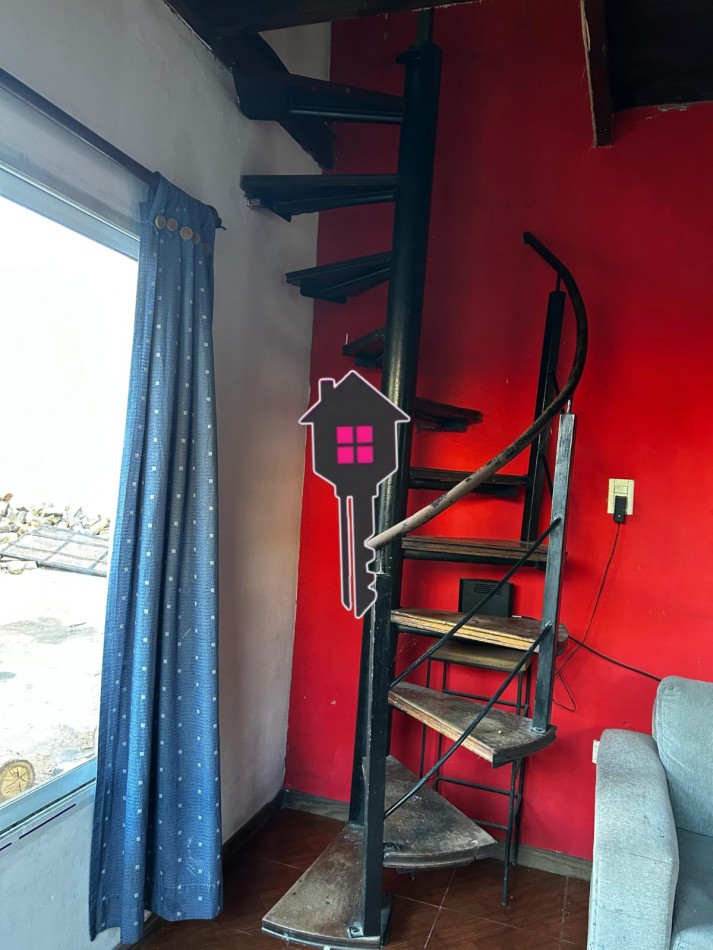 VENTA CASA 3 DORMITORIOS, SOBRE LOTE DE 650 MTS 