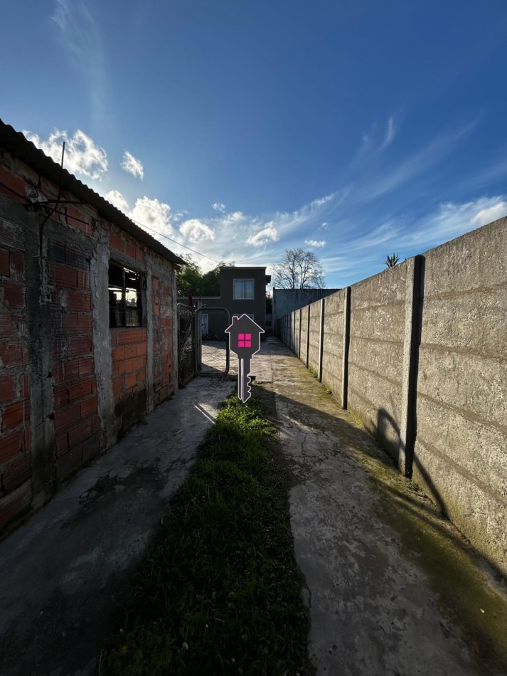 VENTA CASA 3 DORMITORIOS, SOBRE LOTE DE 650 MTS 
