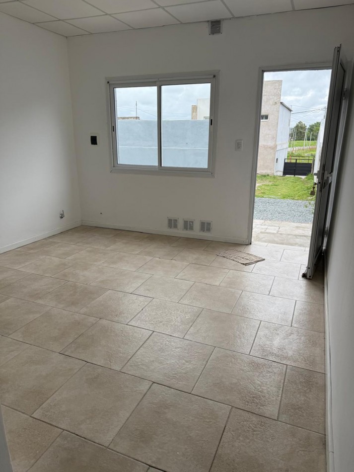 VENTA OPORTUNIDA CASA EN PH 2 DORMITORIOS 