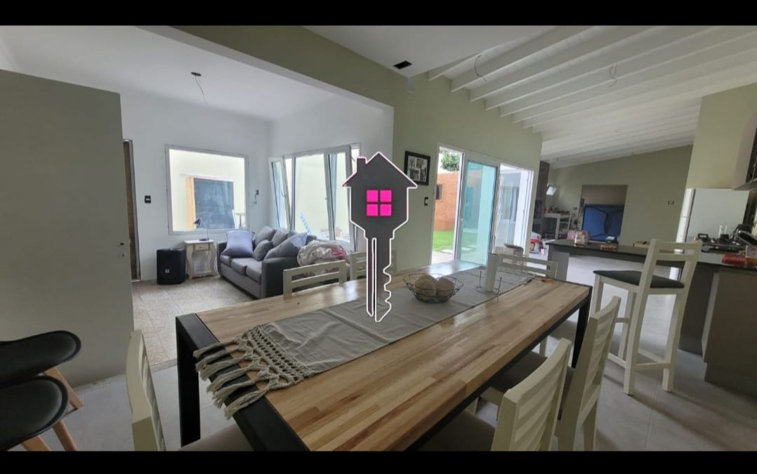 Casa semicentrica 2 dormitorios