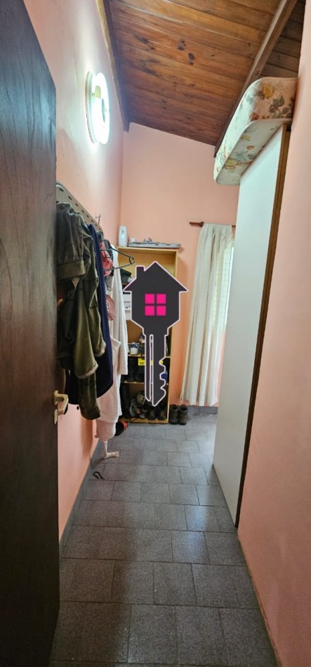 VENTA CASA EN GARDEY CON GALPON 