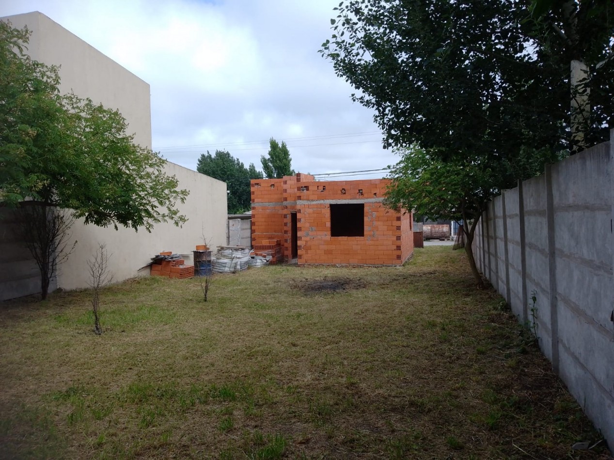 Lote en venta con construccion - Gran oportunidad