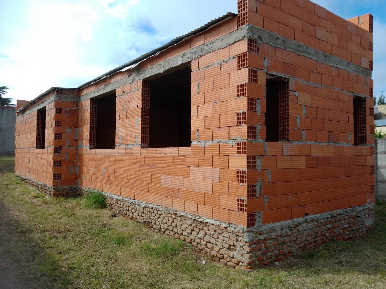 Lote en venta con construccion - Gran oportunidad