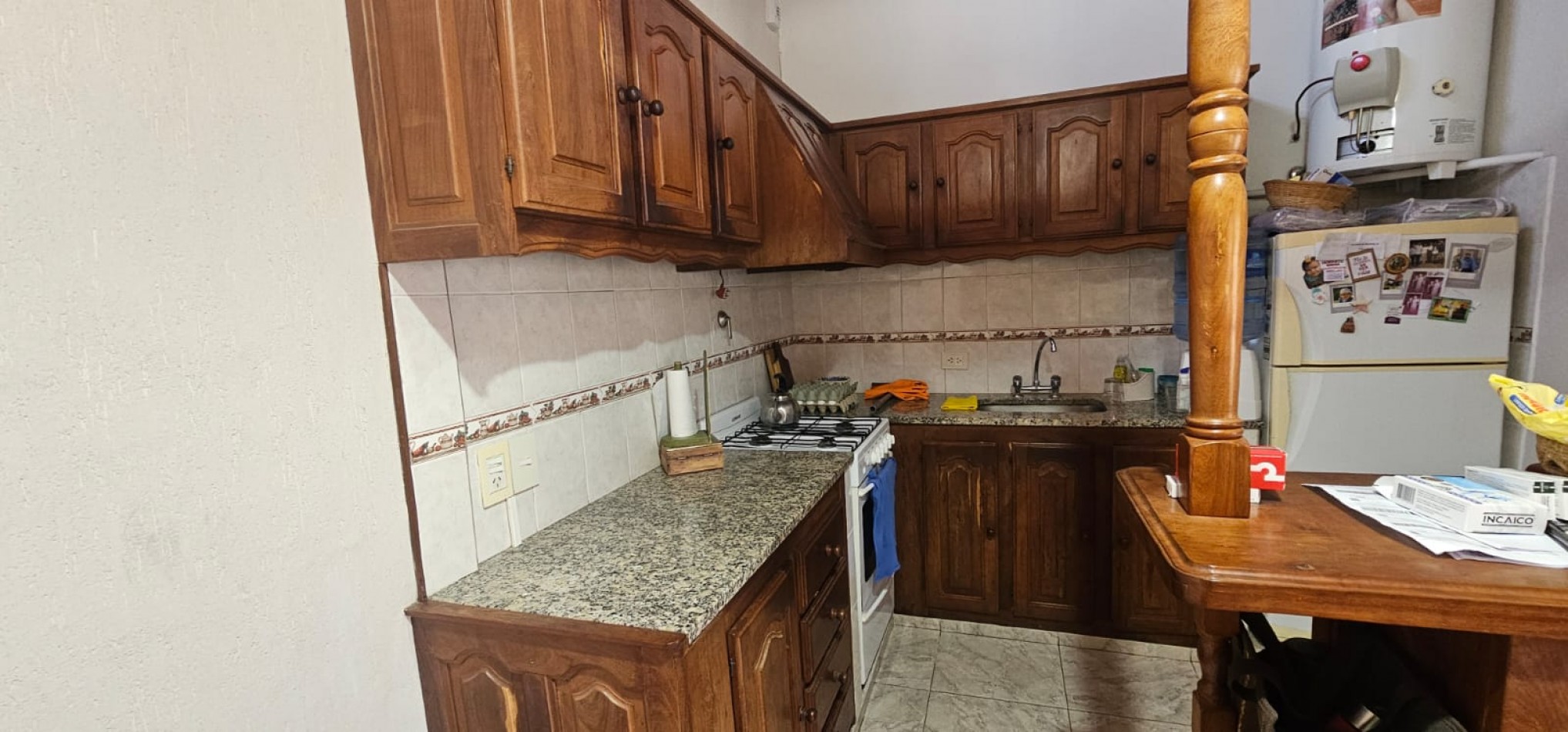 VENTA CASA DE 2 DORMITORIOS, QUINCHO CON PILETA, GALPON 