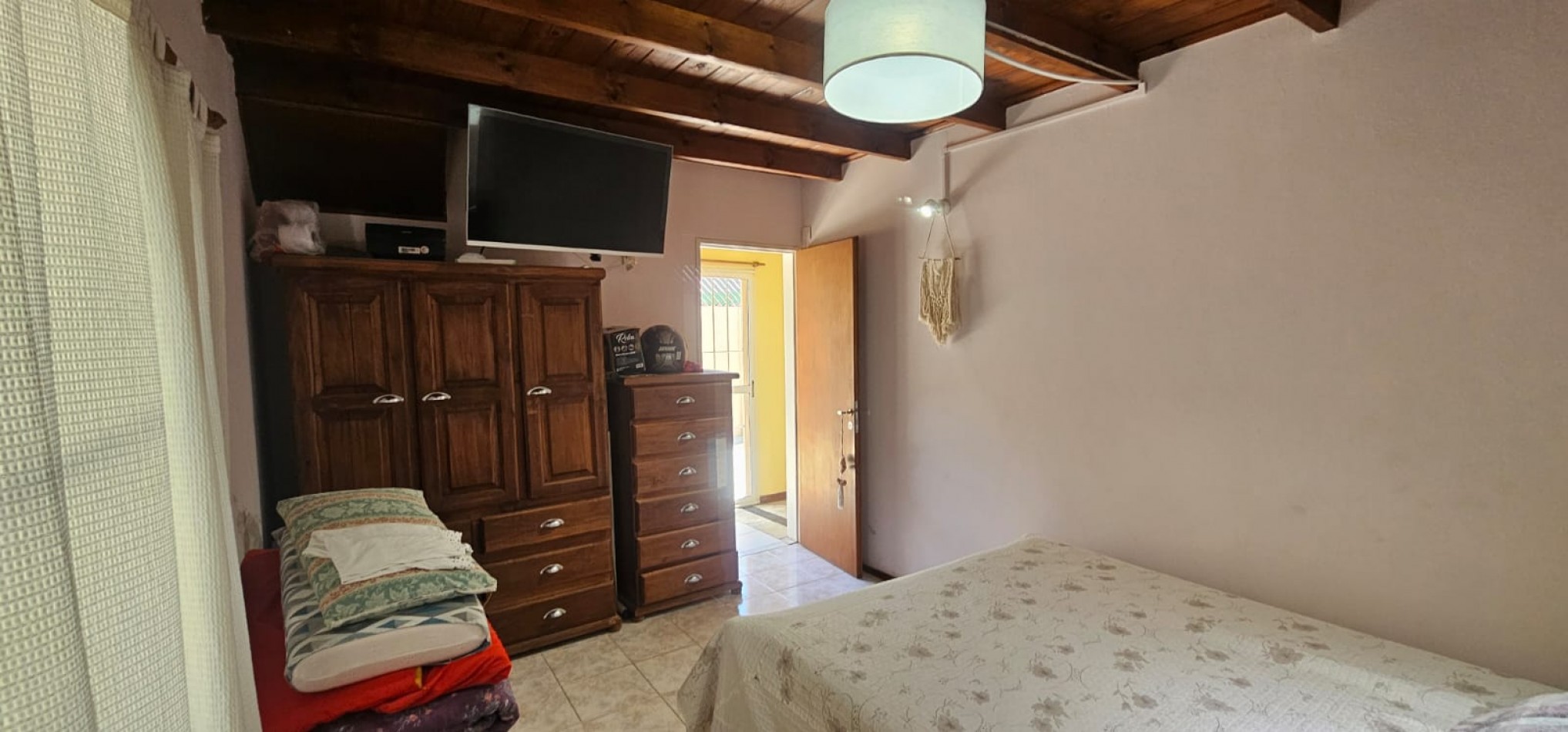 VENTA CASA DE 2 DORMITORIOS, QUINCHO CON PILETA, GALPON 