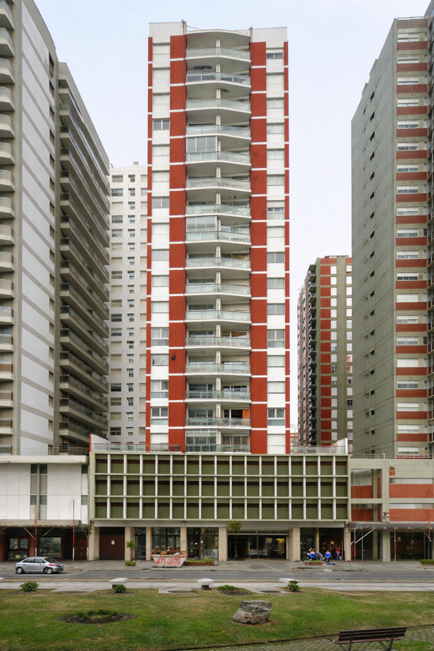 3 amb con vista plena al mar, balcon y cochera