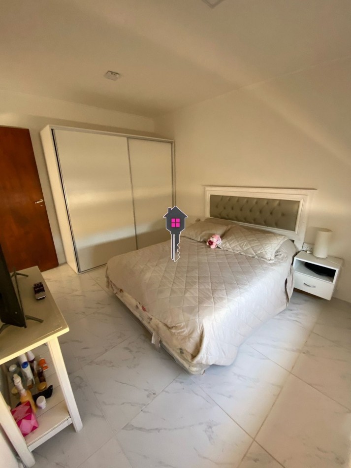 VENTA CASA QUINTA SOBRE LOTE DE 12X50