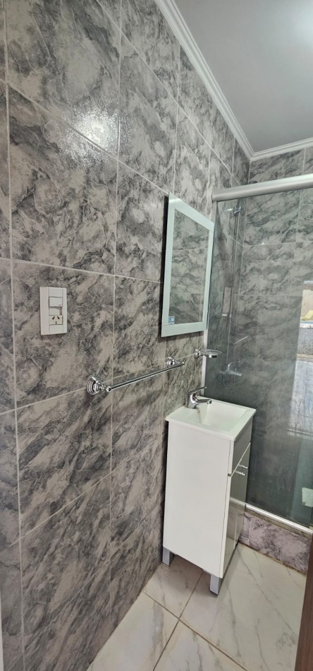 VENTA CASA QUINTA SOBRE LOTE DE 12X50