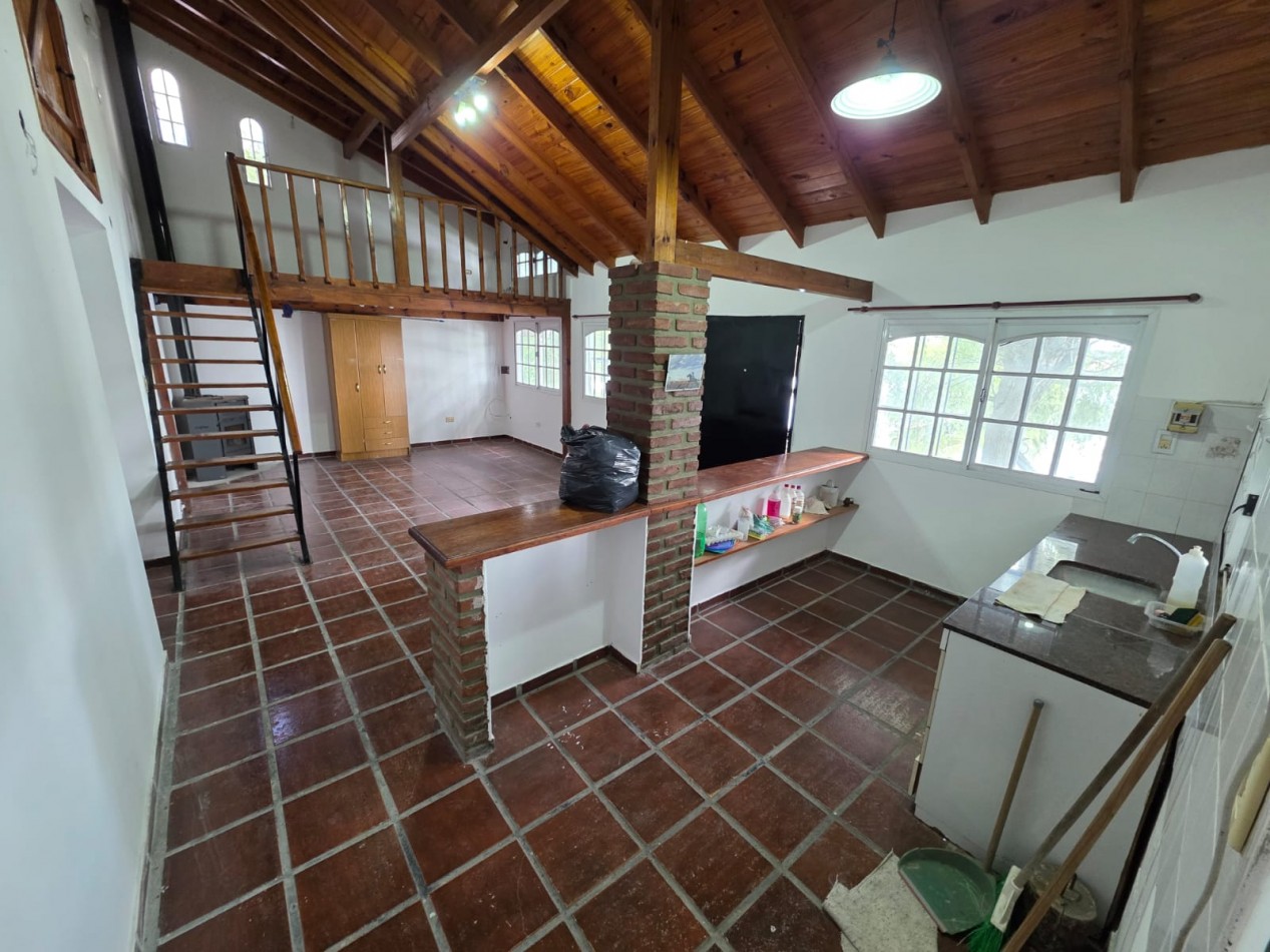 VENTA CASA 3 DORMITORIOS EN CLUB DE CAMPO Y PESCA EL BURRO