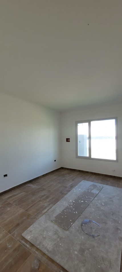 VENTA CASA A ESTRENAR, 2 DORMITORIOS ZONA HIPODROMO