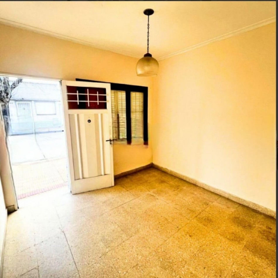 Casa 1 dormitorio SEMICENTRICA