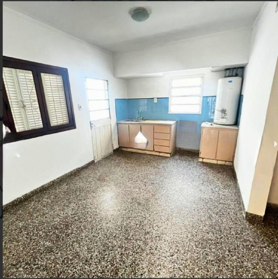 Casa 1 dormitorio SEMICENTRICA