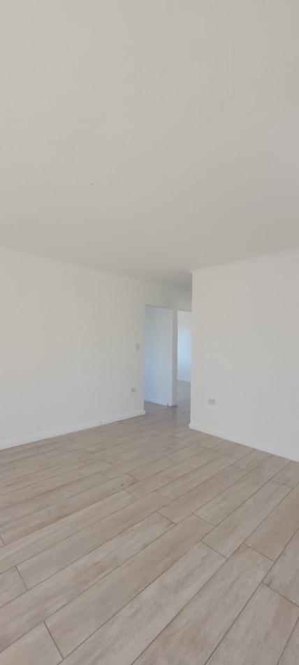 VENTA CASA A TERMINAR 3 DORMITORIOS UNO EN SUITE