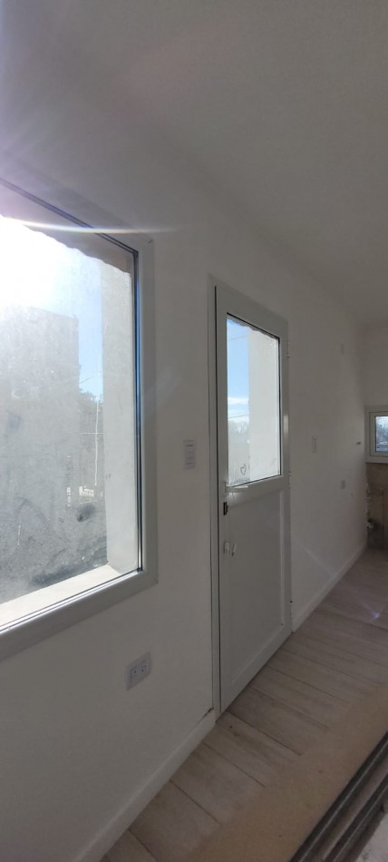 VENTA CASA A TERMINAR 3 DORMITORIOS UNO EN SUITE