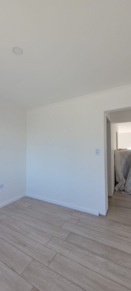 VENTA CASA A TERMINAR 3 DORMITORIOS UNO EN SUITE