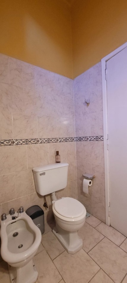 VENTA CASA 3 DORMITORIOS SOBRE LOTE DE 487 MTS