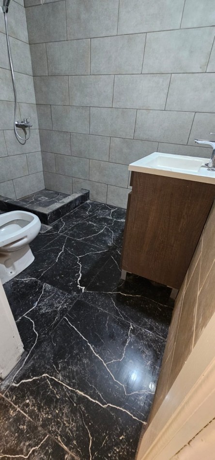 VENTA OPORTUNIDA CASA EN PH 2 DORMITORIOS 