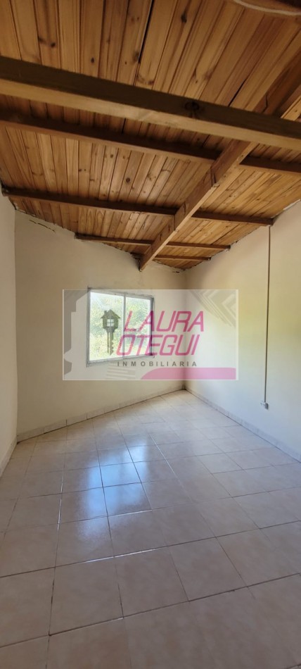 VENTA EN BLOCK, LOCAL + DEPTO DE 3 DORMITORIOS C/COCHERA EN AVENIDA PRINCIPAL 