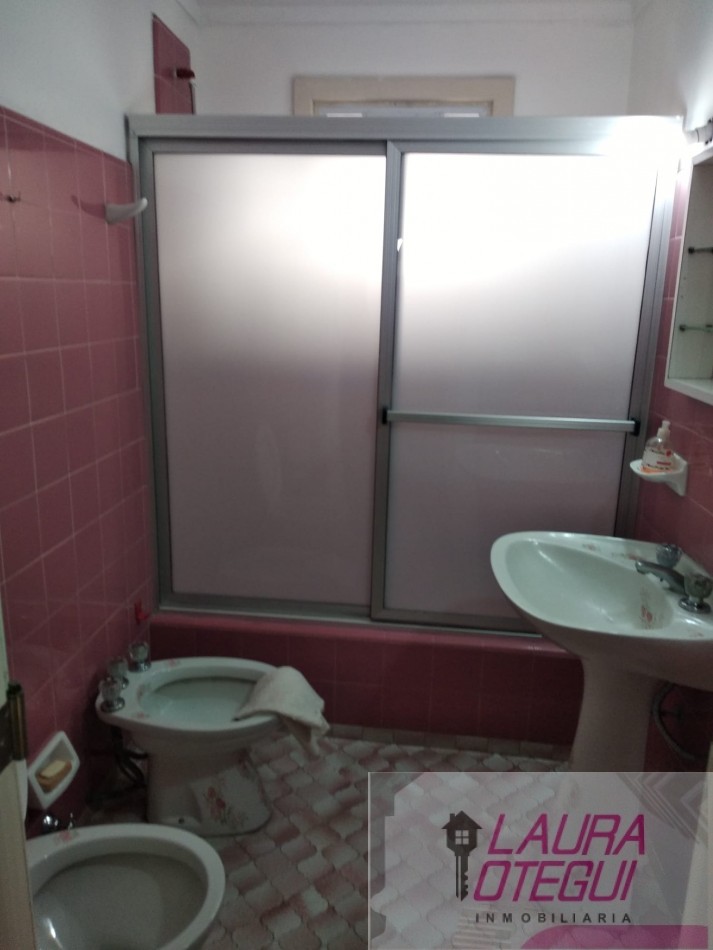 VENTA OPORTUNIDAD CASA 2 LOCALES Y TERRAZA 