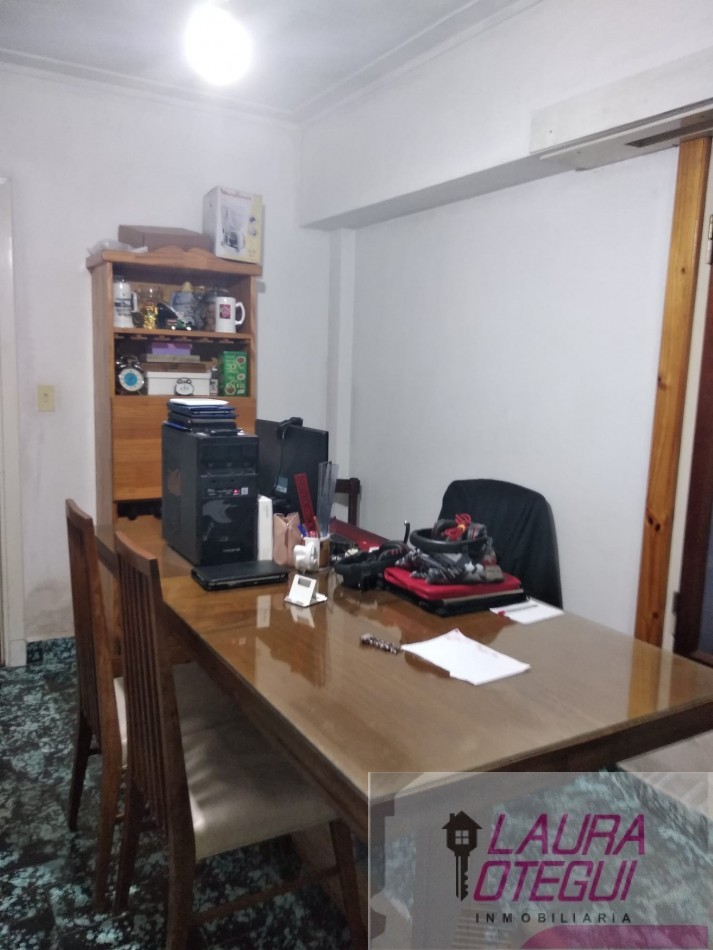 VENTA OPORTUNIDAD CASA 2 LOCALES Y TERRAZA 