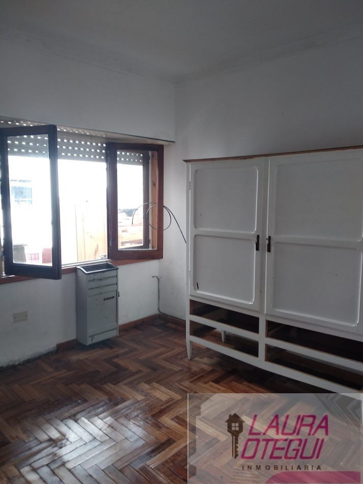 VENTA OPORTUNIDAD CASA 2 LOCALES Y TERRAZA 
