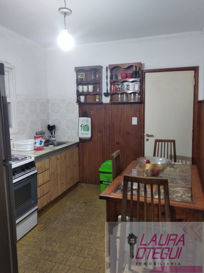 VENTA OPORTUNIDAD CASA 2 LOCALES Y TERRAZA 