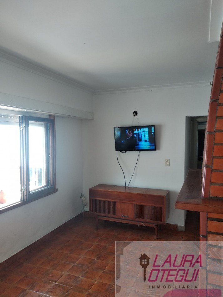 VENTA OPORTUNIDAD CASA 2 LOCALES Y TERRAZA 