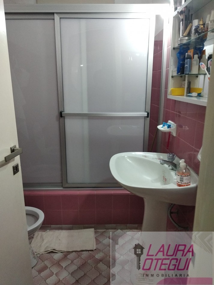 VENTA OPORTUNIDAD CASA 2 LOCALES Y TERRAZA 