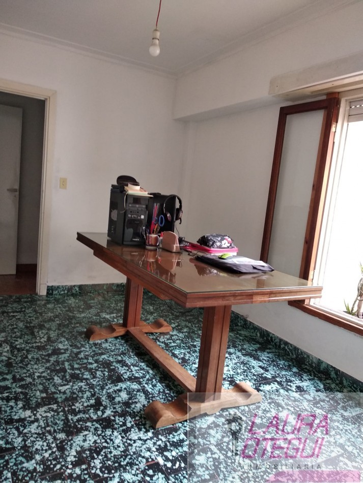 VENTA OPORTUNIDAD CASA 2 LOCALES Y TERRAZA 