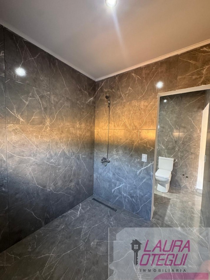 VENTA CASA QUINTA A ESTRENAR ZONA LA ELENA