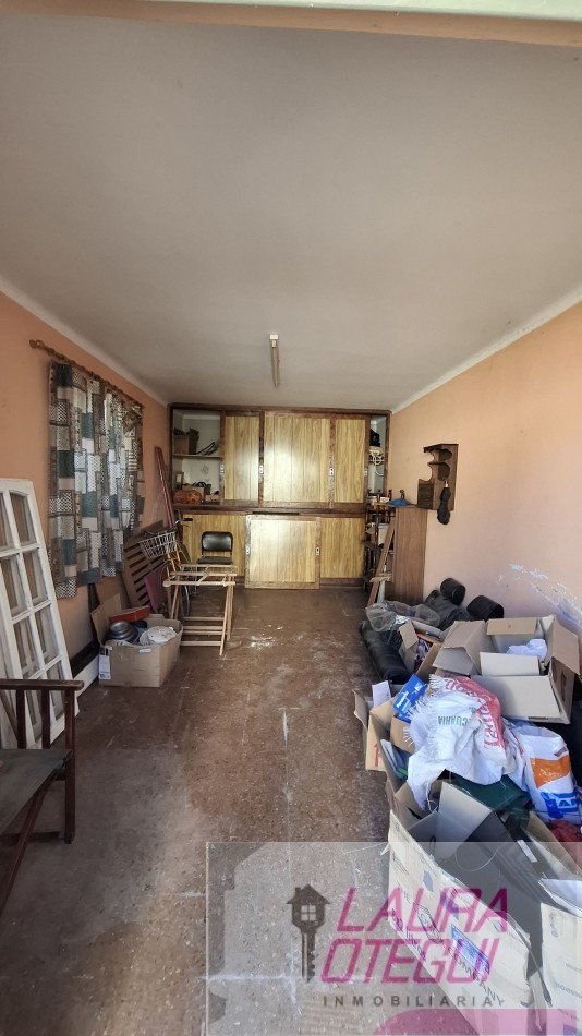 VENTA - Casa de 3 Dormitorios (1 en Suite) con Garaje y Amplio Espacio Multifuncion