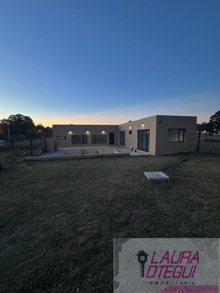 VENTA CASA QUINTA A ESTRENAR ZONA LA ELENA