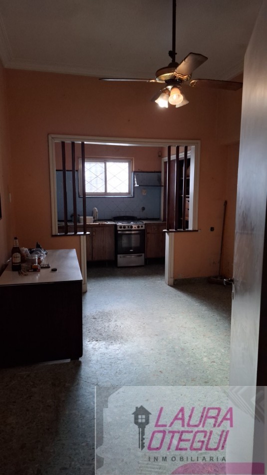 VENTA - Casa de 3 Dormitorios (1 en Suite) con Garaje y Amplio Espacio Multifuncion
