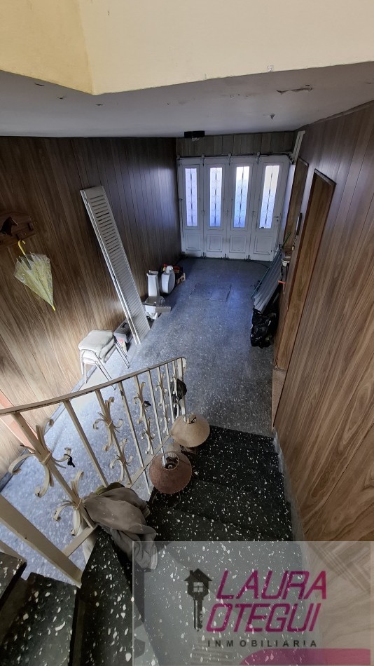 VENTA - Casa de 3 Dormitorios (1 en Suite) con Garaje y Amplio Espacio Multifuncion