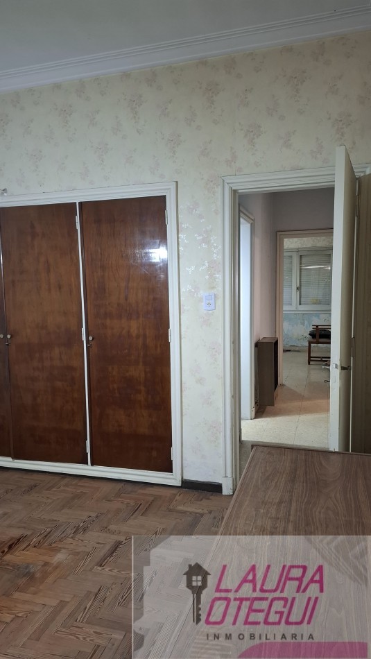 VENTA - Casa de 3 Dormitorios (1 en Suite) con Garaje y Amplio Espacio Multifuncion