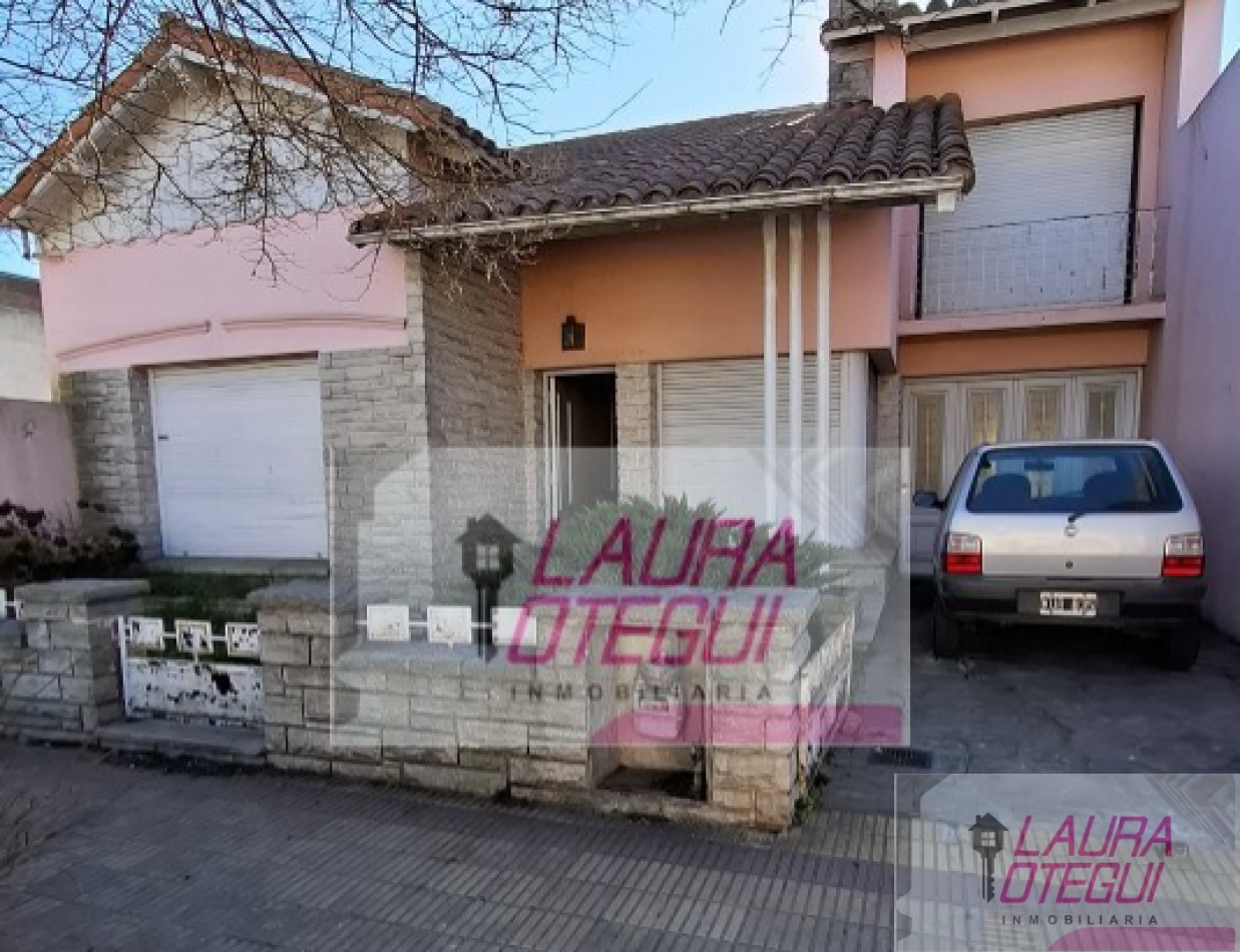 VENTA - Casa de 3 Dormitorios (1 en Suite) con Garaje y Amplio Espacio Multifuncion