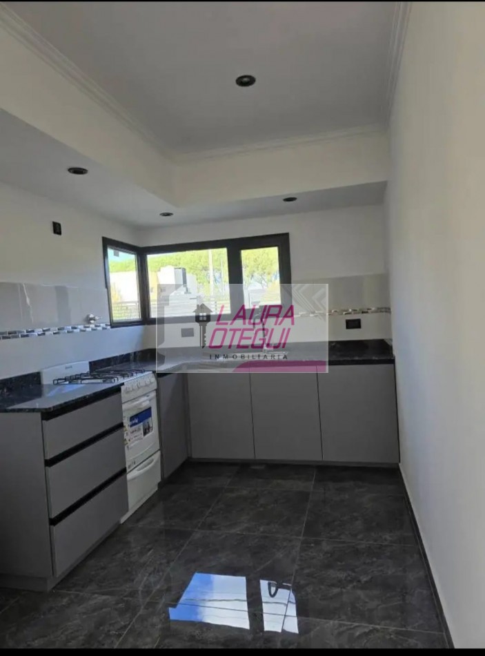 VENTA CASA A ESTRENAR Z0NA HIPODROMO 