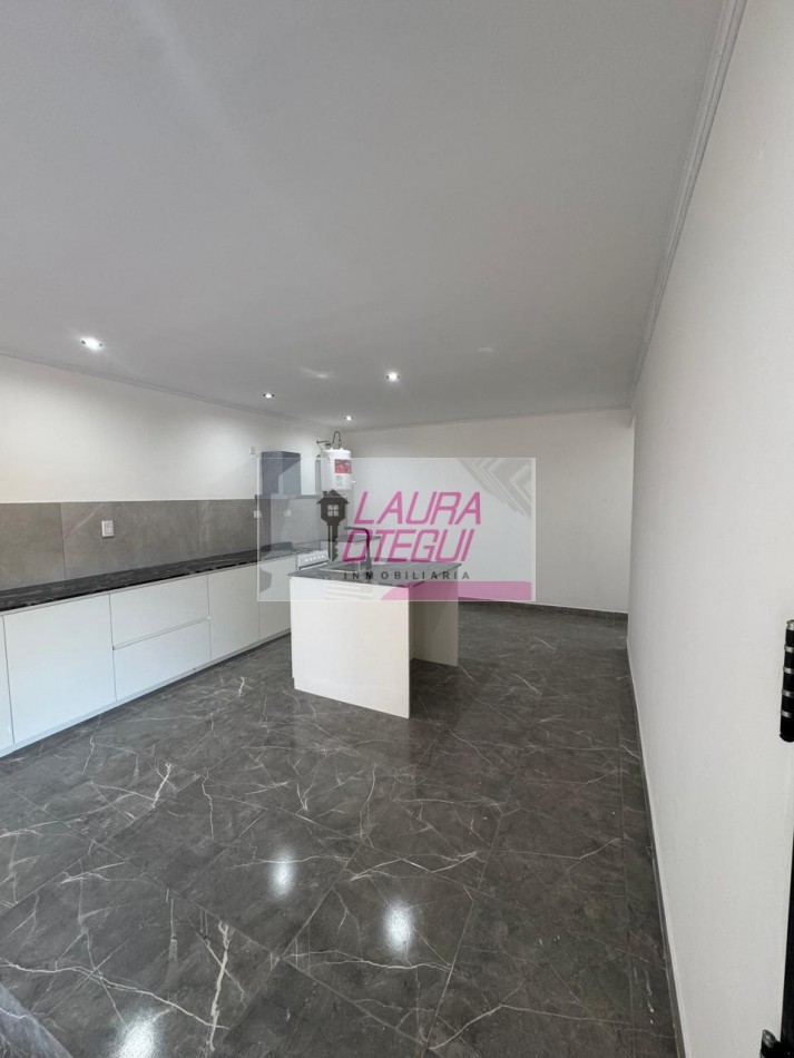 VENTA CASA QUINTA A ESTRENAR ZONA LA ELENA