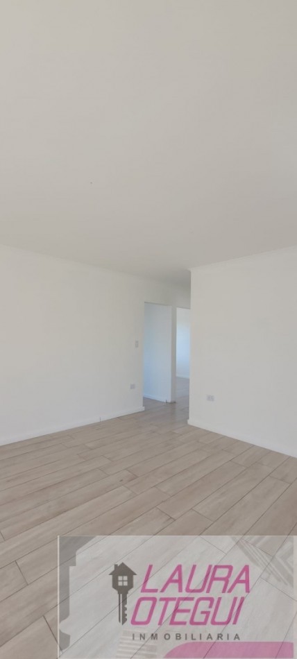 VENTA CASA A TERMINAR 3 DORMITORIOS UNO EN SUITE