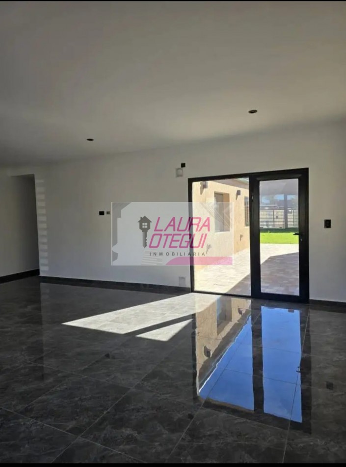 VENTA CASA A ESTRENAR Z0NA HIPODROMO 
