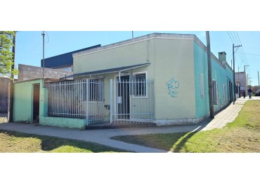 VENTA CASA 3 DORMITORIOS 