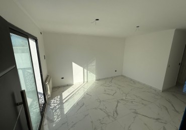 Oportunidad en pozo 2 ambientes con balcon